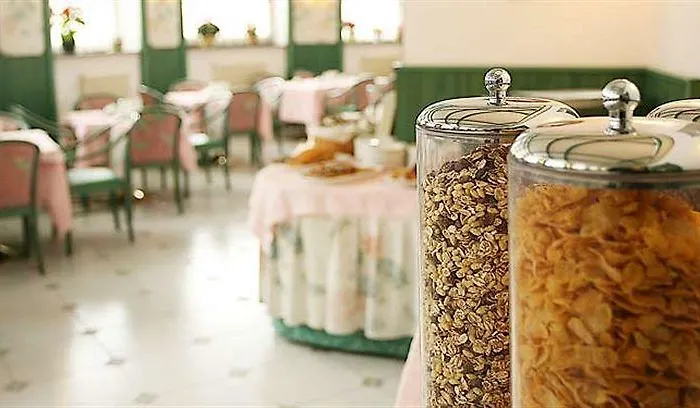 מלון Europa ברויל-קרוויניה